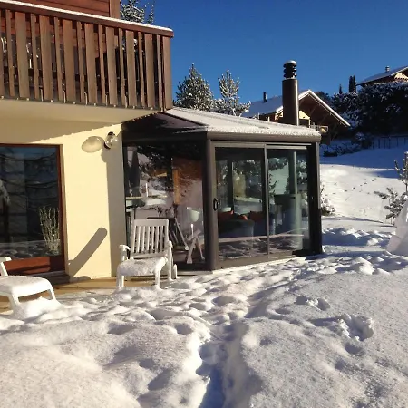 Chalet Les 4 Feuilles