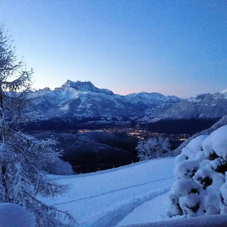 Chalet Les 4 Feuilles *