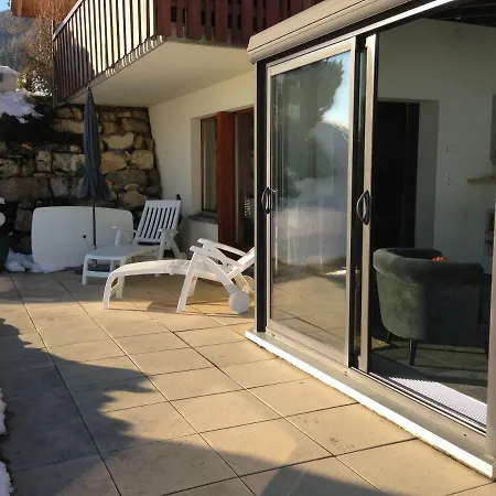 בקתה Chalet Les 4 Feuilles