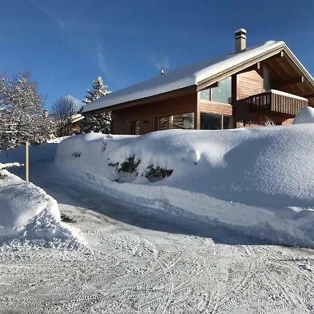 Chalet Les 4 Feuilles