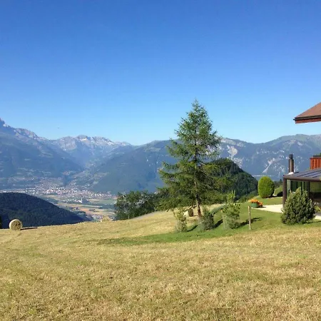 Chalet Les 4 Feuilles בקתה